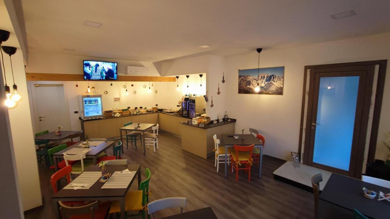 Marbianco B&B Marina Di Carrara Eksteriør billede